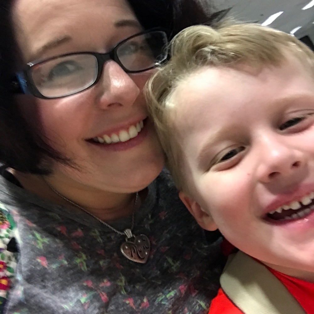 Meet your Posher, Holly